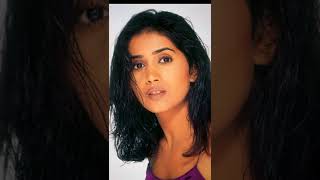 Sonali Kulkarni beautiful pictures #status