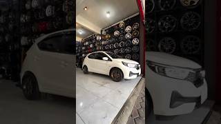 Tampilan modifikasi HONDA BRIO pakai velg racing ring 15 VOLKRAYS CE28 LEBAR 6,5