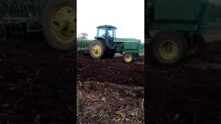 tractor john deere 4560 rastreando