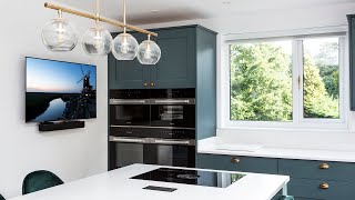 Bespoke shaker kitchen in grey