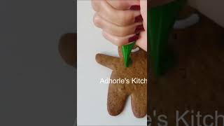 Decorating gingerbread #shorts #satisfying #gingerbread #ginger #baking #cooking #trending #cookies