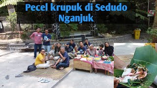 Pecel Krupuk klepon di Sedudo Nganjuk