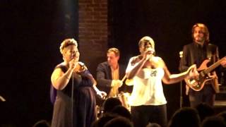 Saun & Starr - Look closer Live @ La Maroquinerie - Paris 12 10 2015