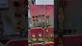 Cute Christmas Earrings at Nordstrom Rack #chrismasshopping #holidayshopping #shoppingvideos