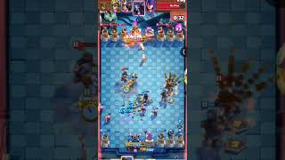 ROCKETEER 🚀 IS best in #spookyches #clashmemes #viralvideo#gaming  #howtoplayclashroyalefordummies