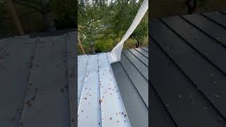 Фальцевая кровля из титанцинка  #фальцеваякровля #roof