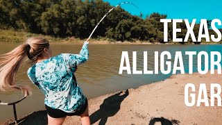 Bank Fishing ALLIGATOR GAR! (in TEXAS)