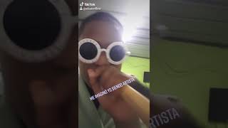 Tik tok el nene si supiera que en canta