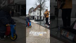 Life was, dare I say it, “easy” with these scooters🙂‍↕️🙈#streetmusician #busker #busking #cutekids