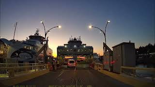 Vehicle Boarding BC Ferry "Queen of Cumberland" @ Swartz Bay Ferry Terminal (Victoria) - ihikebc.com