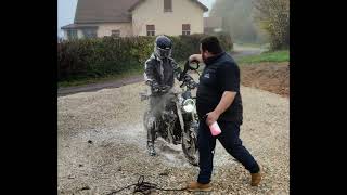 Forfait nettoyage intégral moto et pilote 😁 motorcyle washing