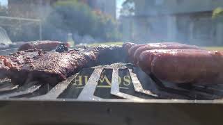 PARRILLA HUMOS - ESTILO ARGENTINO + TAPA PARA AHUMAR + EFECTO HORNO + CRUZ + MESA LATERAL + PLANCHA