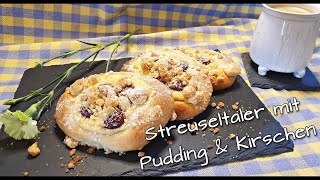 Streuseltaler mit Pudding und Kirschen - Fluffig und lecker, wie vom Bäcker!