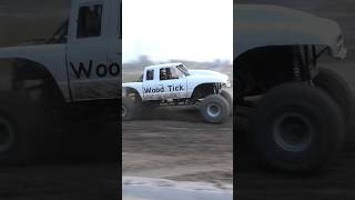 I got blasted by mud.. #GripNripClips #mudbog #trucks #mudding #mudtrucks #michiganmudjam