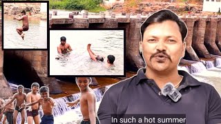 कडाक्याच्या उन्हात सर्व मुले नदीवर पोहायला | All children swim in the river #2024