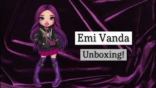 Rainbow High Emi Vanda Doll Unboxing!