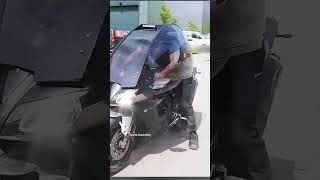 ऐसा modern bike जिसमे हेलमेट लगाने की जरूरत नहीं है। #shortvideos #shortsfeed #shorts