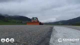 Kahlbacher Flughafen Kehrgerät SPS 530 auf Mercedes Unimog U 530