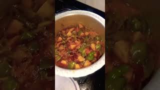 CAPCICUM BATATA KI BHAJI WITH PARATHA #love #food #cooking #handmade #recipe #indianrecipes #youtube