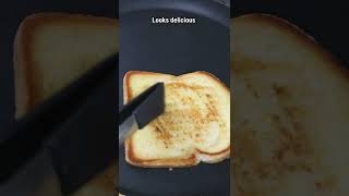 Quick and delicious cream cheese toast🥪#shorts #Boursin #ASMR