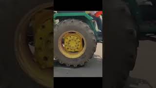 Tractor front lifting #viral #mahindratractors #compacttractors #automobile #minitractors #farming