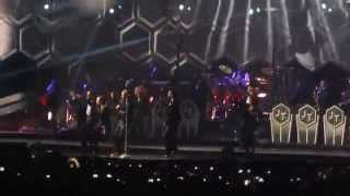 Justin Timberlake performing SUIT and TIE live at the ziggo dome