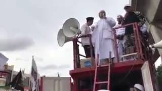 Orasi Habib Rizieq di Depan Mabes Polri, Beliau Membela Putri Bung Karno