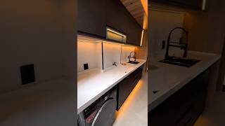 Modern Kitchen Design I Modular Kitchen Design #kitchendesign #homedecor #viral #trending #shorts