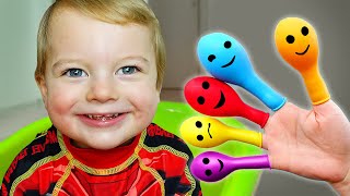 Baby Learning Colors with Balloons  -  أغنية عائلة الاصبع