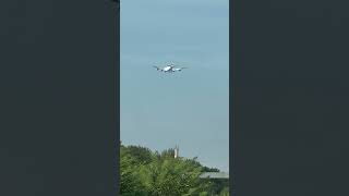 AIRPLANE SPOTTED approaching Low #lufthansa #airlines #planespotting