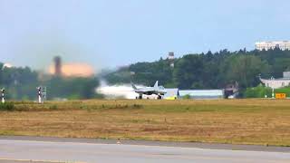 Amazing Sukhoi Su-57 take off