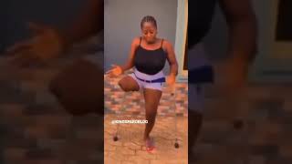 See What This Young Lady Was Seen Doing Despite Having Just One Leg