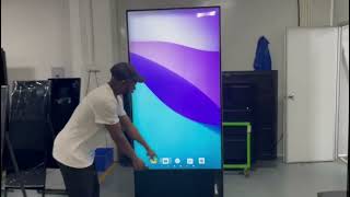 Arabic introduction 65 inch floor standing non touch screen display, we are the manufacturer