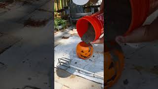 How to make adorable cement pumpkins for fall! 🎃 Is it too early to decorate the front porch?