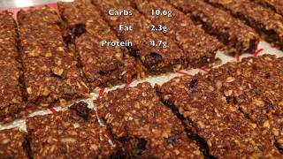 HOMEMADE PROTEIN BARS