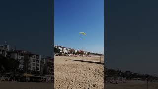 Paragliding über dem Cleopatra Strand in Alanya, Türkei #shorts