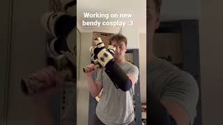 Building a cosplay for bendy and the ink machine :3 #art #bendy #bendyandtheinkmachine #cosplay #set