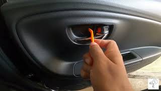 How to replace Toyota Vitz  rear door panel