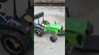 John Deere tractor 🚜🚜 road #bollywood #punjabisong #dark 🛣️🛣️ #slowed