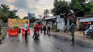 MEDAN EXSTREAM, POLRES KUNINGAN BAGIKAN SEMBAKO UNTUK WARGA DI PEDALAMAN