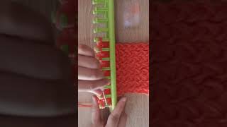 Knitting loom