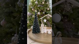 DIY Hollow Yarn Christmas Tree