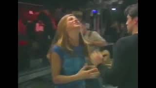 Matt LeBlanc kisses Jennifer Aniston 1998