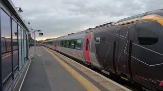 Cross Country 221137 Voyager at Wakefield kirkgate 18/8/24.