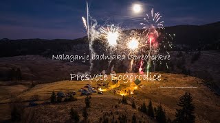 Nalaganje badnjaka ispred crkve Presvete Bogorodice // 2023 // 5.1K