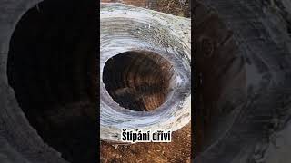 Štípání dříví