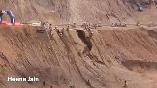 Cliff Riding Of Road Bike Race