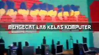 Mengecat Lab Kelas Komputer SMK SAGALAHERANG