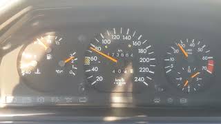 Mercedes Benz W124 260E driving and acceleration