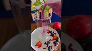 Morning Smoothie | Healthy Drink for Morning | Grapes Strawberries Smoothie | Summer Drinks | Shorts